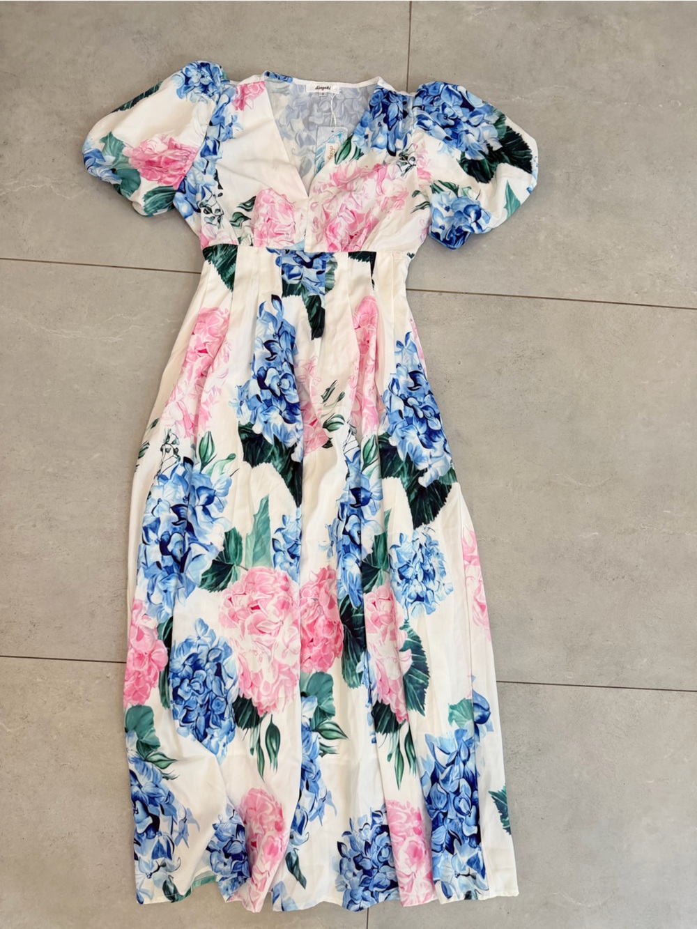 NWT Sissyaki Floral Hydrangea Maxi Dress Size Small Puff Sleeves | Cottagecore - Picture 3 of 7